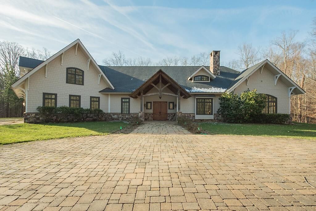 7) $1,500,000